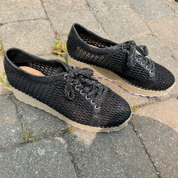 I.N.C Asina Mesh sneakers - Picture 15 of 15